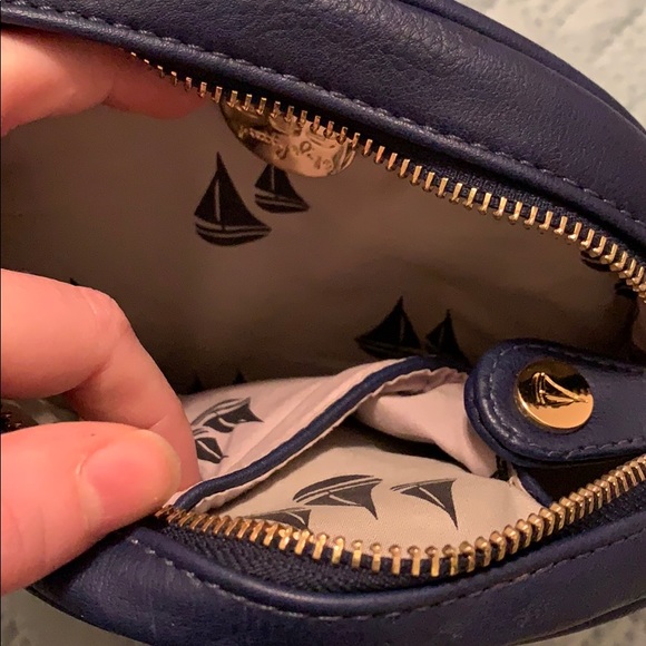 Small blue and gold circle crossbody - Picture 3 of 4